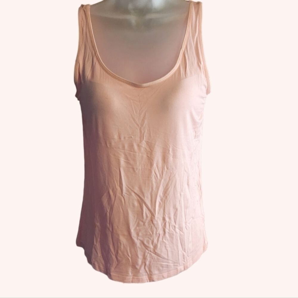 Dylh Tank Tops with Built in Bras Workout Tank Tops for Women Stretch Camisoles